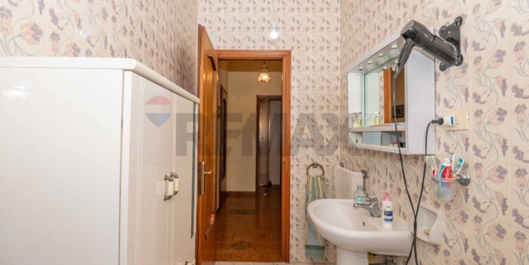 20251015110634-993716-16