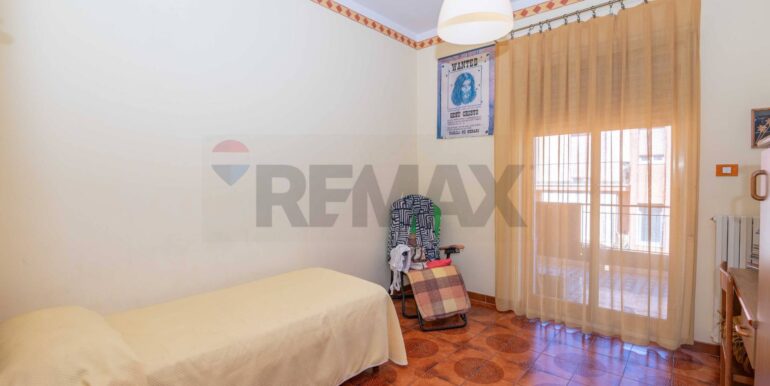 20251015110641-993716-18