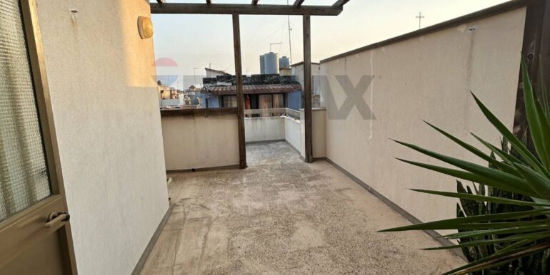 20251015154902-993822-21