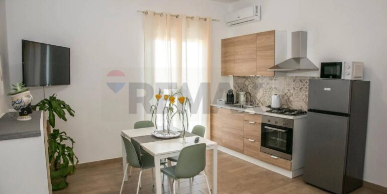 20251015174028-993894-3