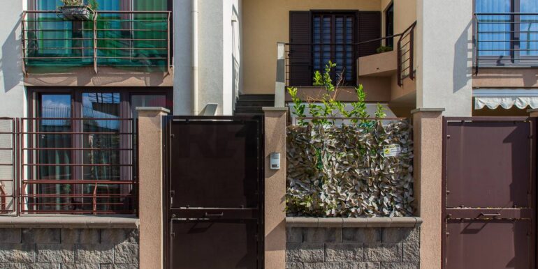 20251015200816-993927-7