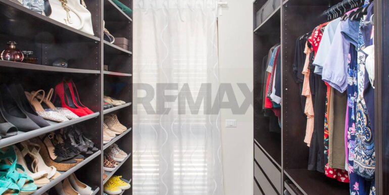 20251015200911-993927-22