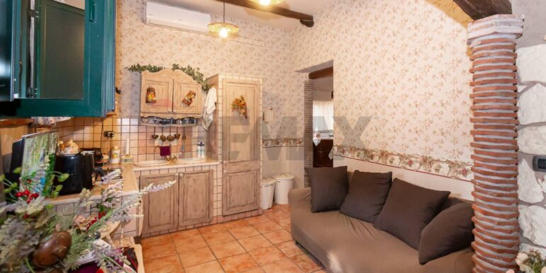 2025101593622-993735-2