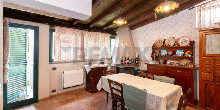 2025101593623-993735-6