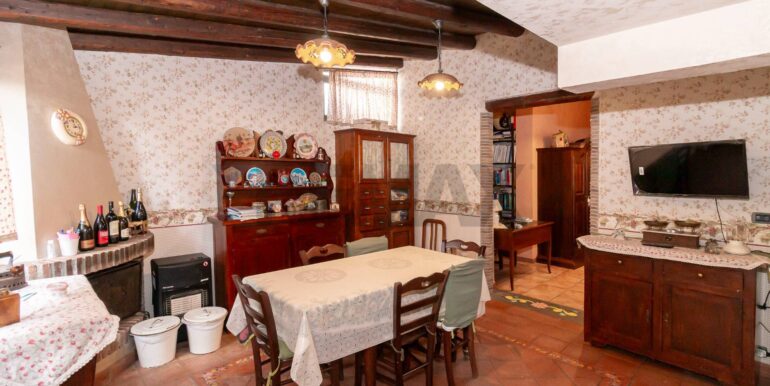 2025101593623-993735-7