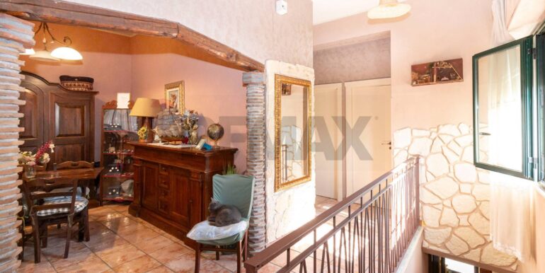 2025101593625-993735-17