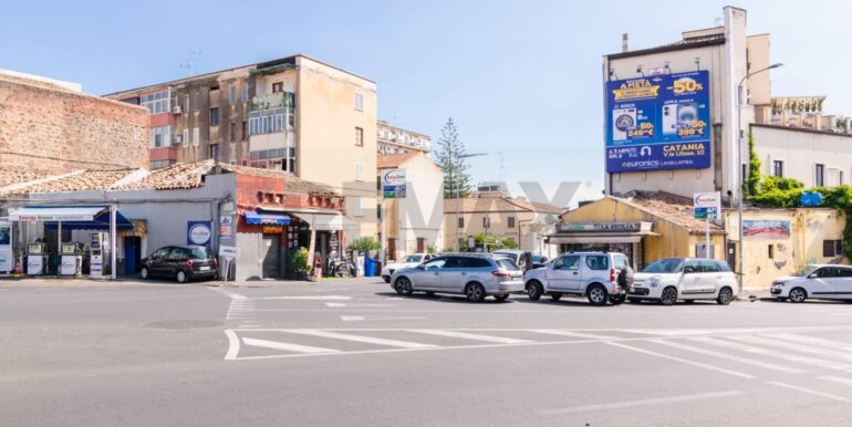 2025101594421-993734-10