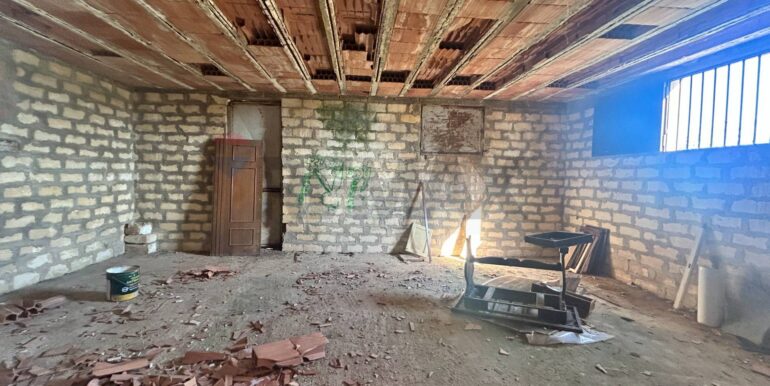 20251016162518-994085-14