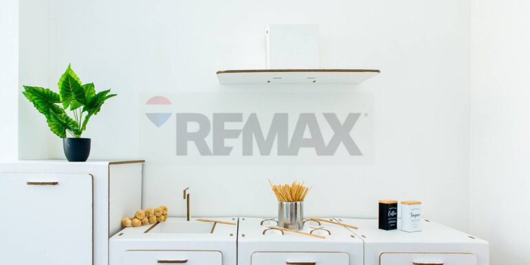 20251016163216-994087-16