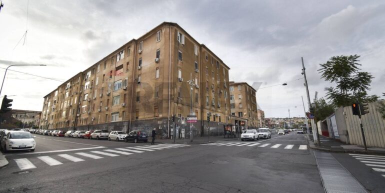 20251016203029-993152-19