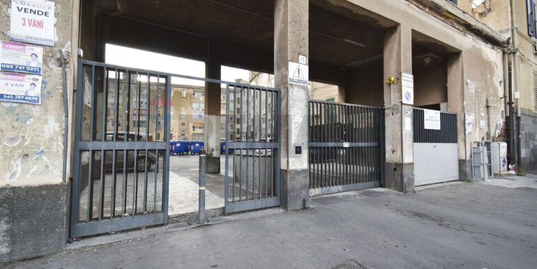 20251016203040-993152-23