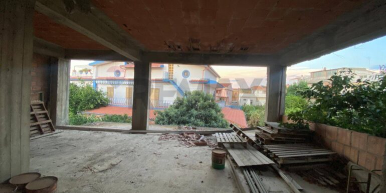 20251016210950-974601-7