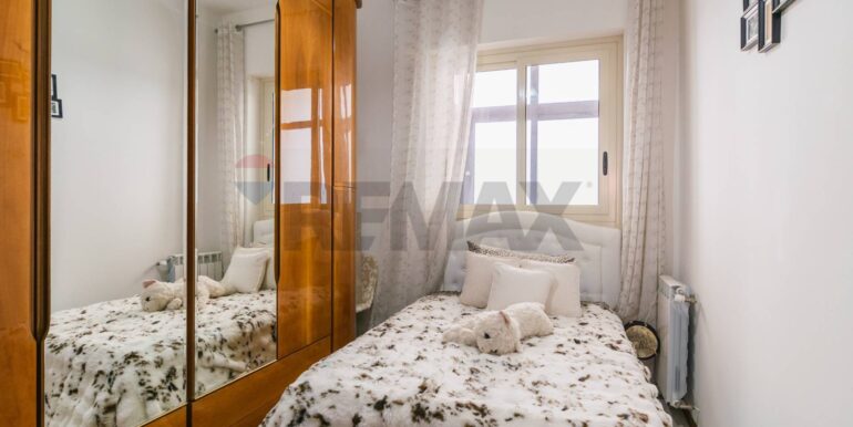 20251017104634-994179-13