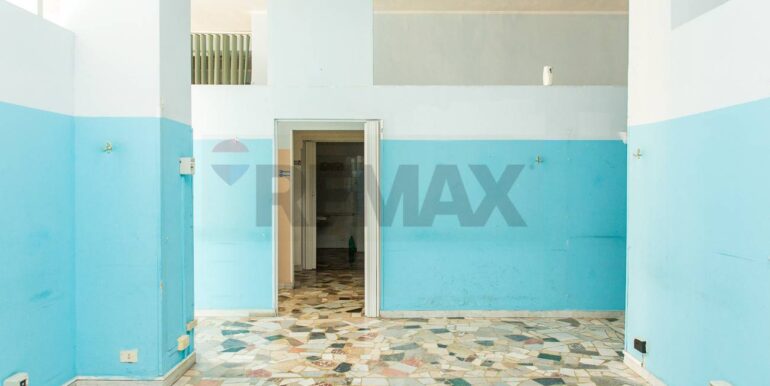 2025101793152-963711-18