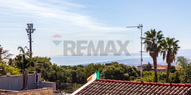 20251018113611-994379-51