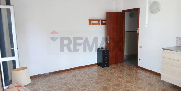 20251018130237-994402-14