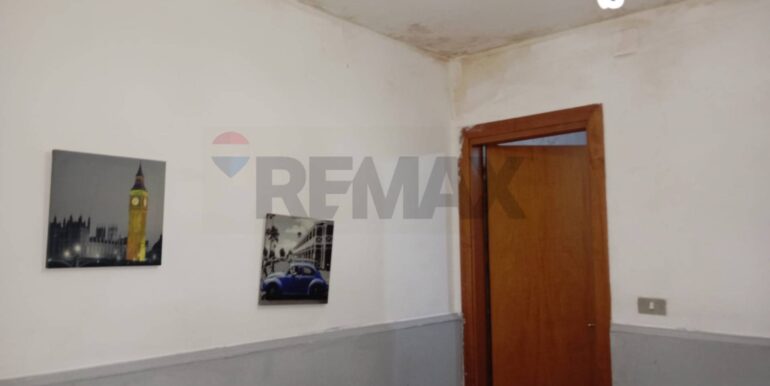 20251018143001-994405-5