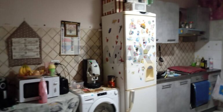 20251018143016-994405-10