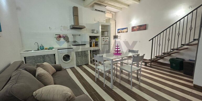 20251018201127-987789-4