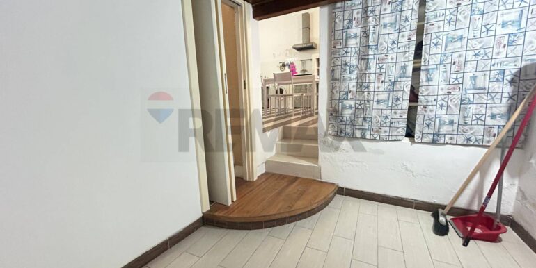 20251018201133-987789-6