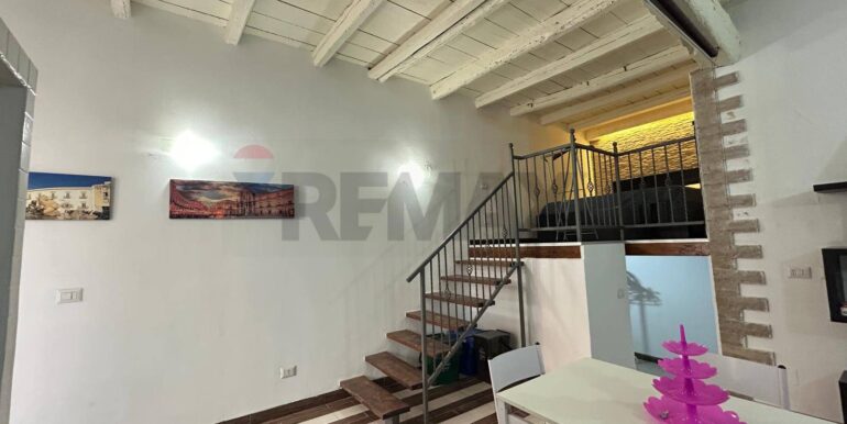 20251018201138-987789-8