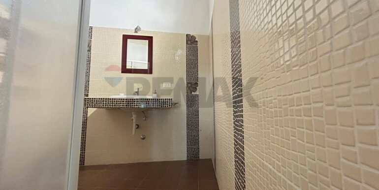 20251018201148-987789-12