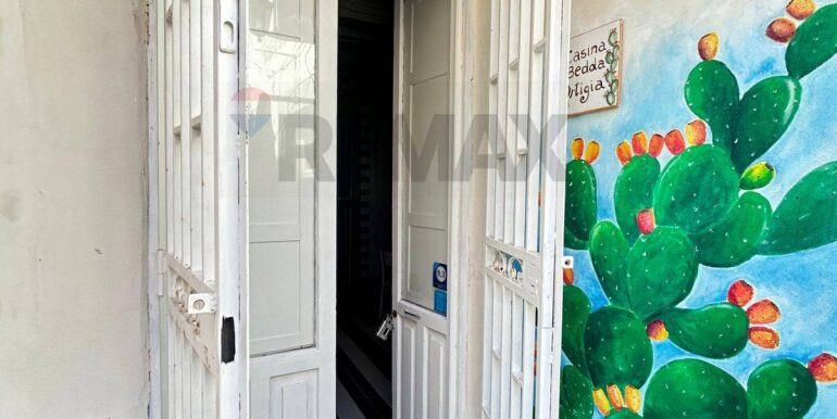 20251018201157-987789-15