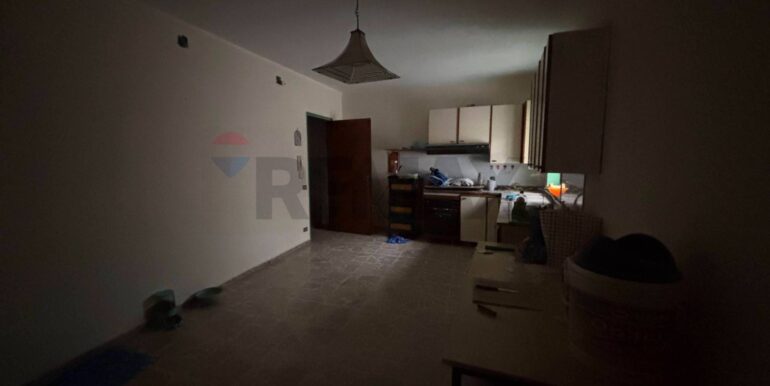 20251019114849-994430-6