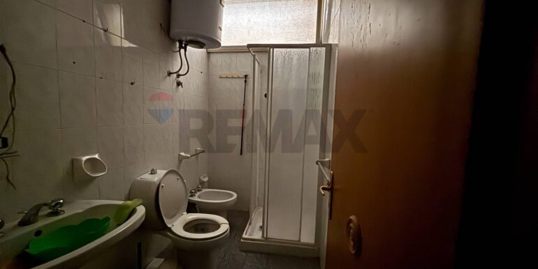 20251019114904-994430-10