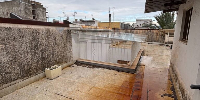 20251019114921-994430-15