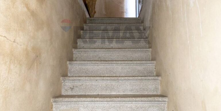 20251020135308-994545-12