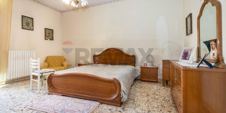 20251020135309-994545-18