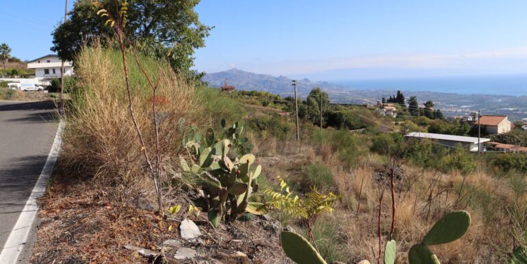 20251020161311-994068-17