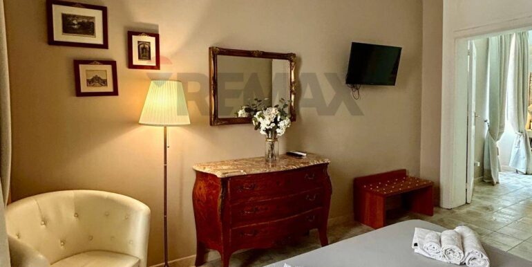 20251020170825-994609-5