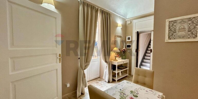 20251020170843-994609-13