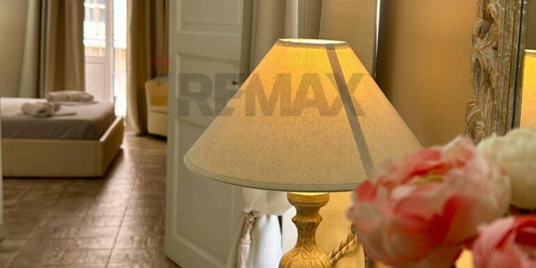 20251020170903-994609-21