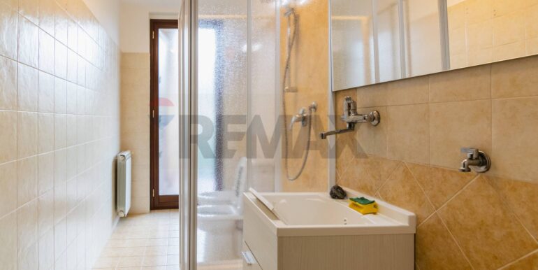 20251020172231-994542-10