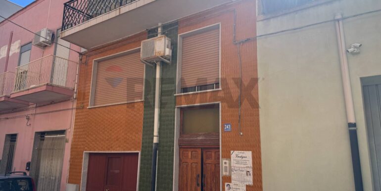 20251020191539-994650-4