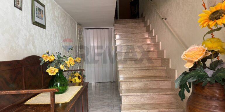 20251020191542-994650-5