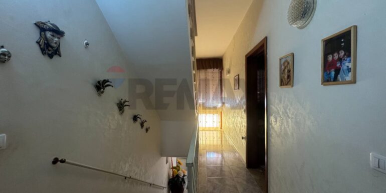 20251020191553-994650-9