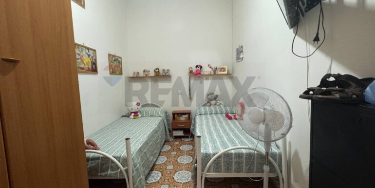 20251020191559-994650-11