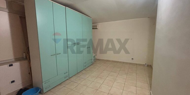 20251021112213-993817-3