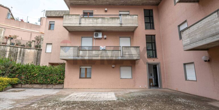 20251021114510-992918-12