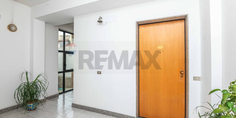 20251021114529-992918-18