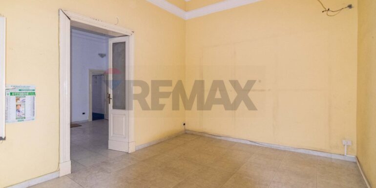 20251021115151-994731-23