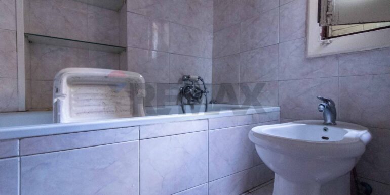 20251021115202-994731-27