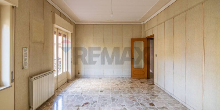 20251021122058-795040-5