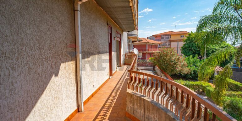 20251021123544-994235-7