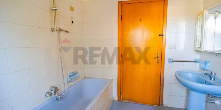 20251021123554-994235-11