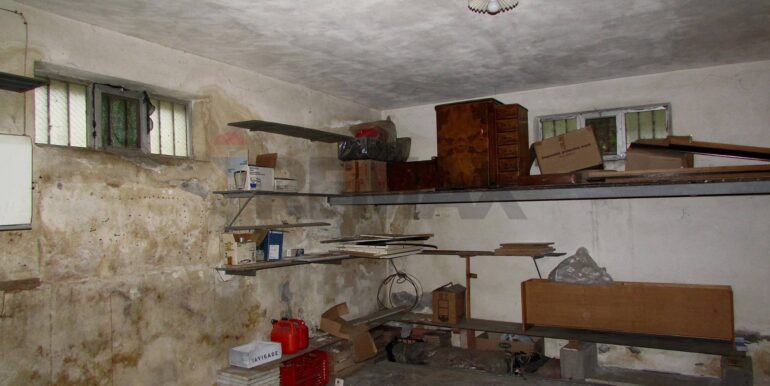 20251021161327-994655-1